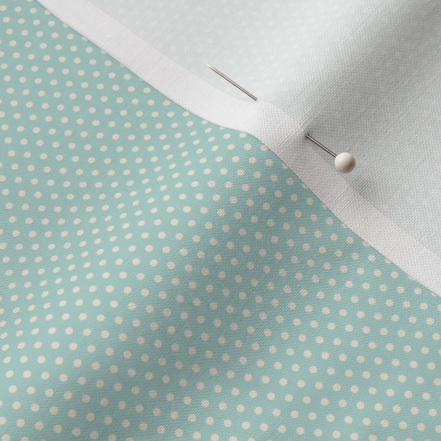 Small scale beige dots (blue)